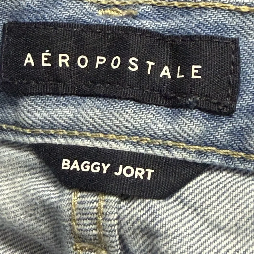 Aeropostale Baggy Jort Shorts Women’s 4 Blue Low Rise Baggy Denim Light Wash